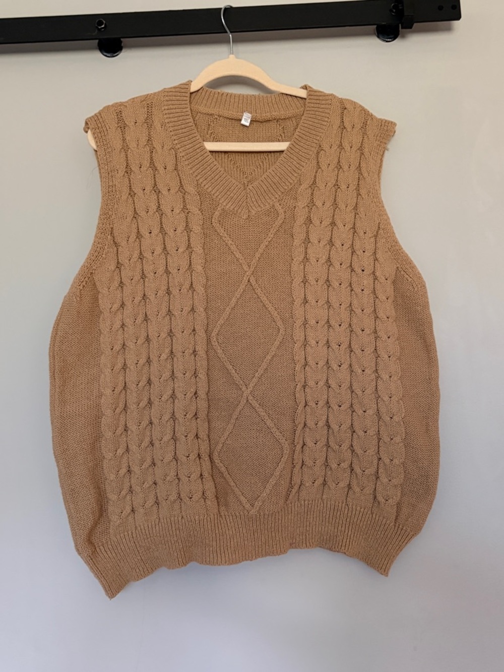 Camel Cable Knit Sleeveless Sweater Vest